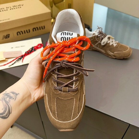 ✅Authentic New Balance x Miu Miu 530 SL suede sneakers - Picture 11 of 14